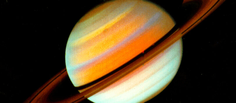 Saturne image de Voyager _ NASA